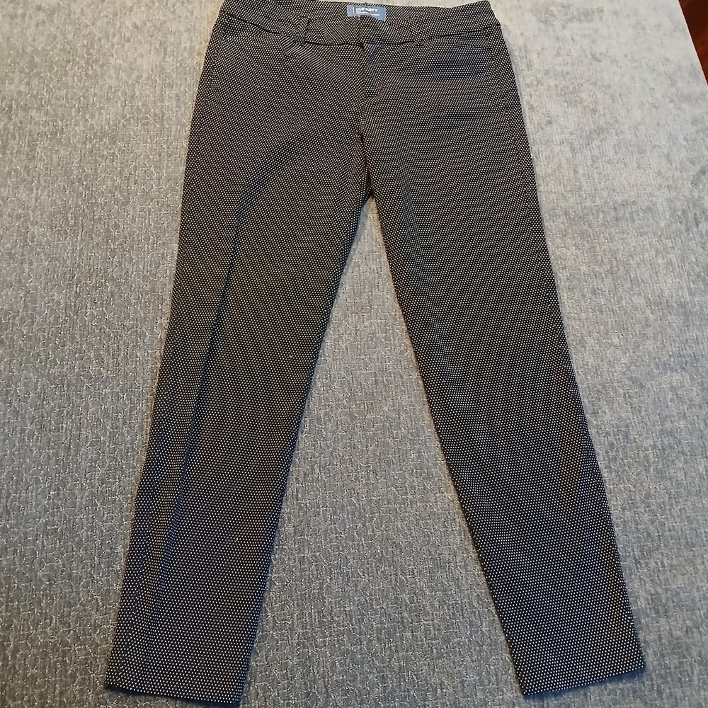 Old Navy Pixie Mid-Rise Polka Dot Ankle Pants Black White Size 4 Regular